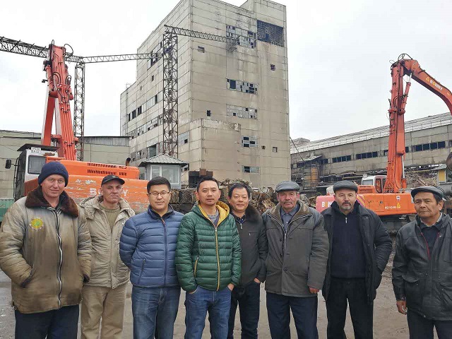 抓鋼機.jpg