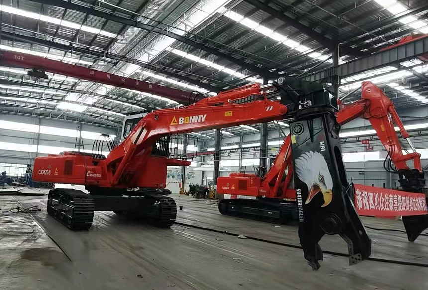 報廢汽車拆解機交付現場.png
